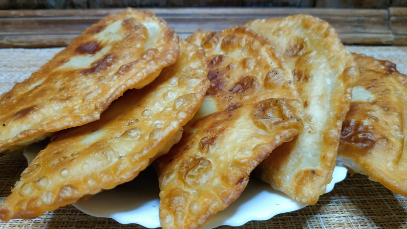 Наталья, Калнина, чебуреки.
