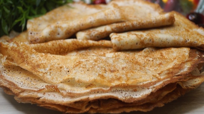 Блинчики тонкие с дырочками