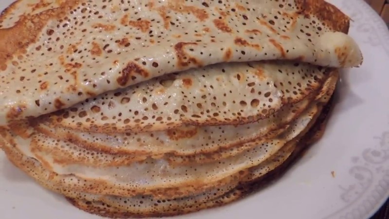Блины тонкие с дырочками