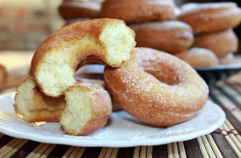 Пончики со сгущенкой