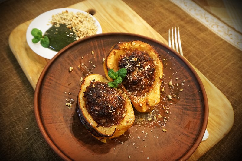 Айва фаршированная мясом