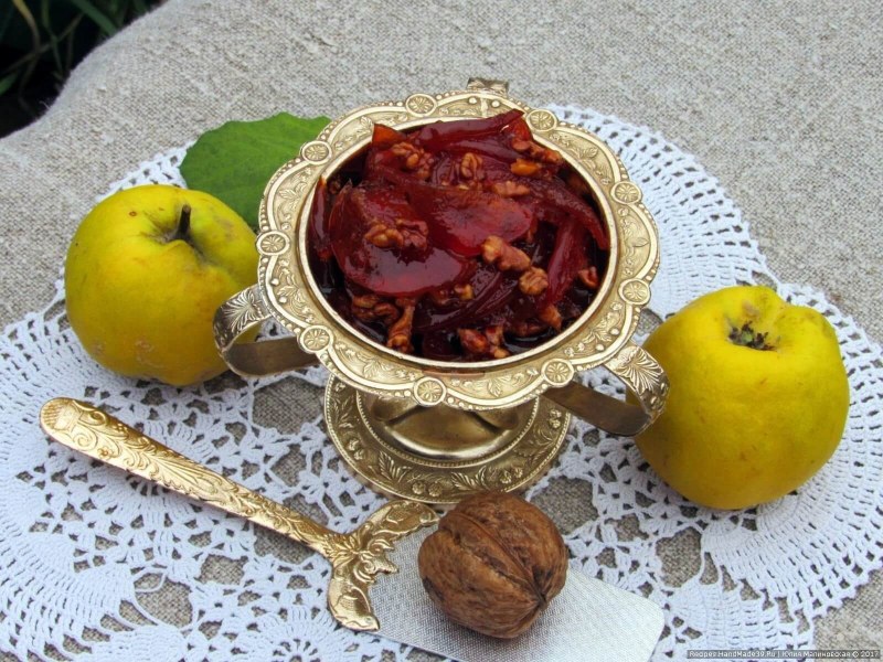 Японская айва варенье
