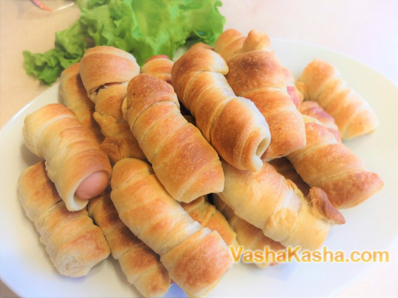 Сосиски в тесте с сыром