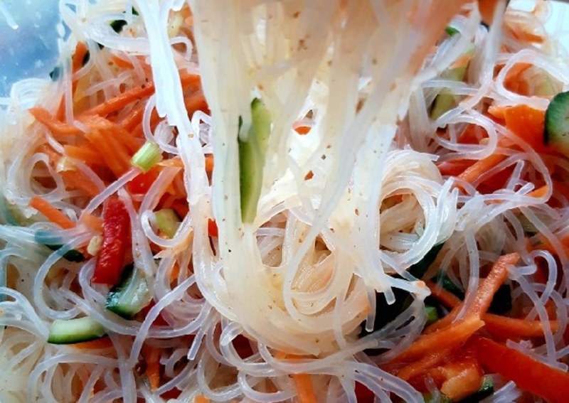 Корейские салаты фунчоза