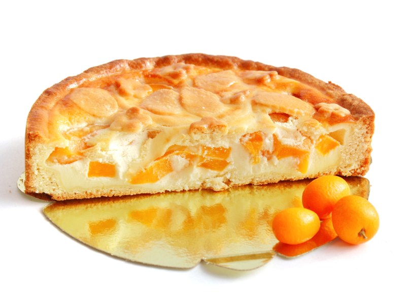 Пирог с персиками консервированными