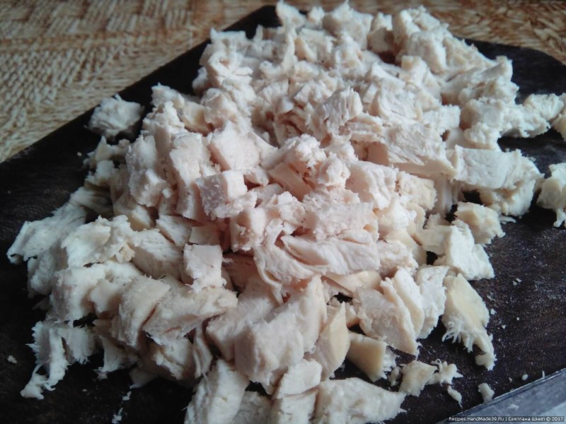 Курица нарезанная вареная