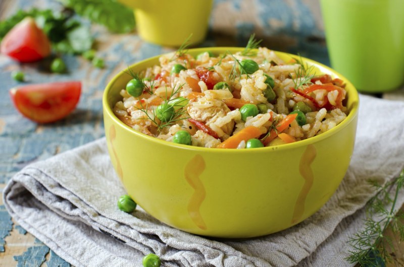 Нут с рисом и овощами