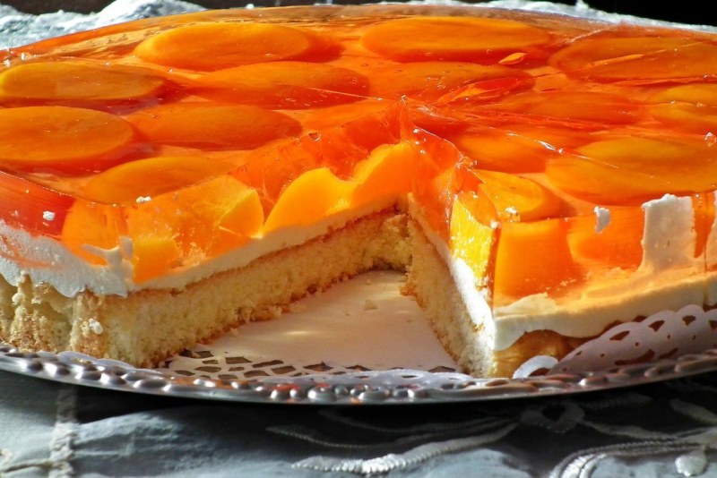 Желтый десерт