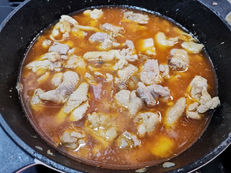 Курица в томатном соусе