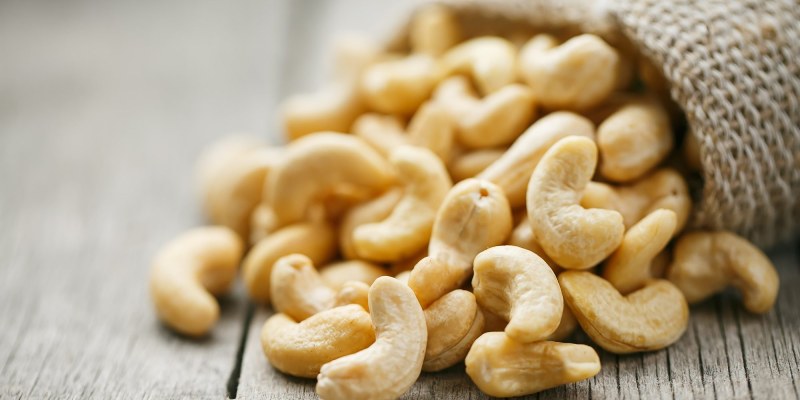 Bullet 77 old Cashew Fenny