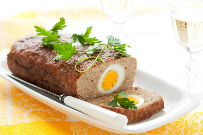 Рулет из рубленого мяса