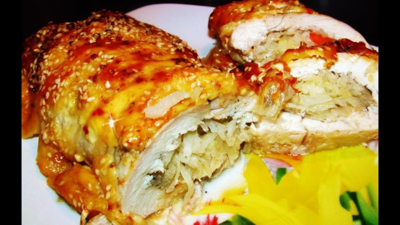 Куриное филе с начинкой в духовке