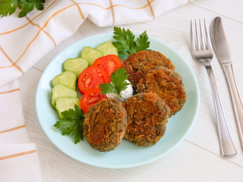 Чечевичные биточки