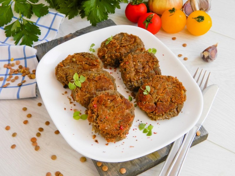 Чечевичные котлетки