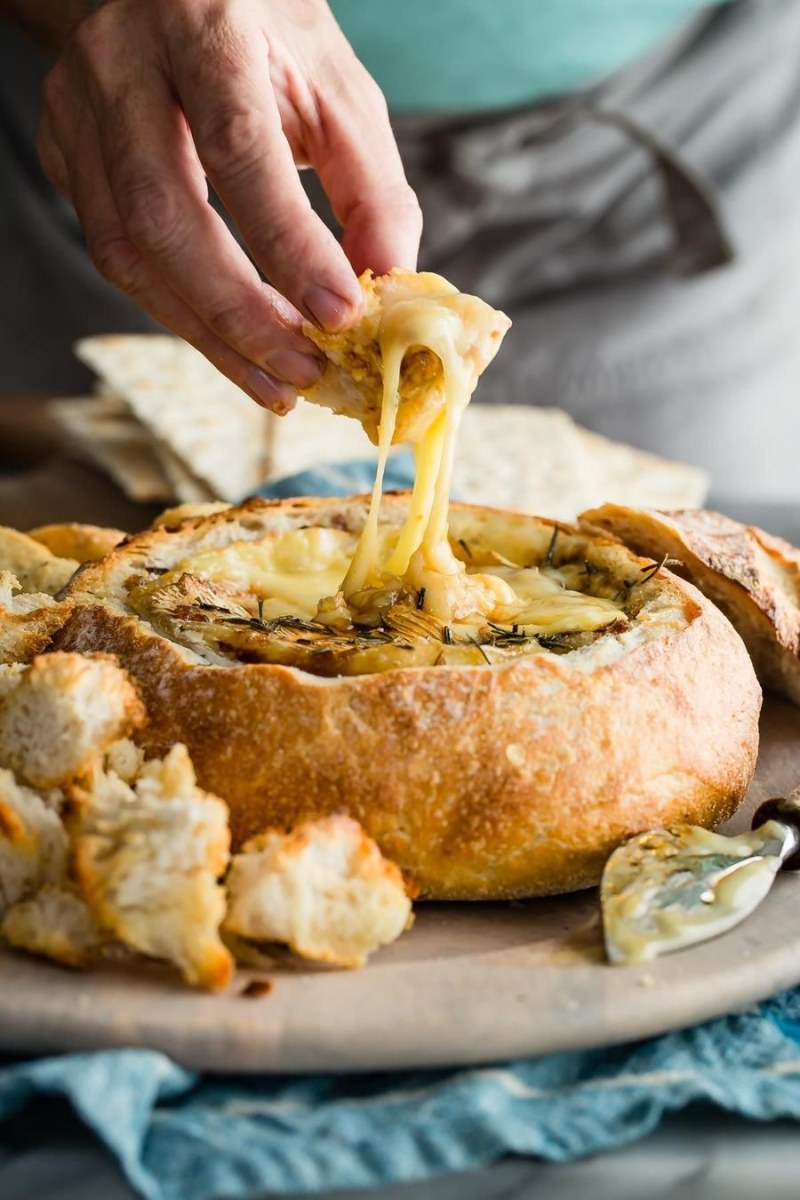 Бриошь с камамбером
