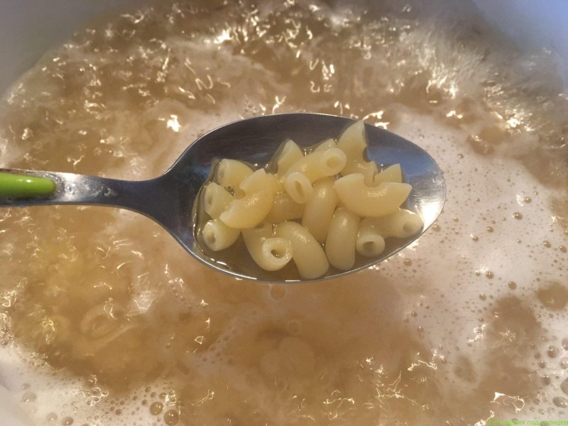 Японская кухня рамен Сукияки