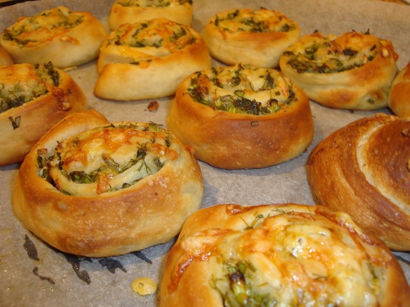 Булочки с сыром и чесноком