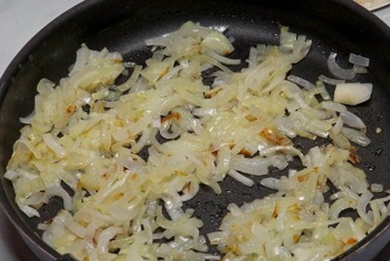 Пассерованный репчатый лук
