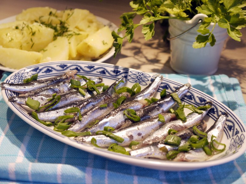 Мойва с потрохами