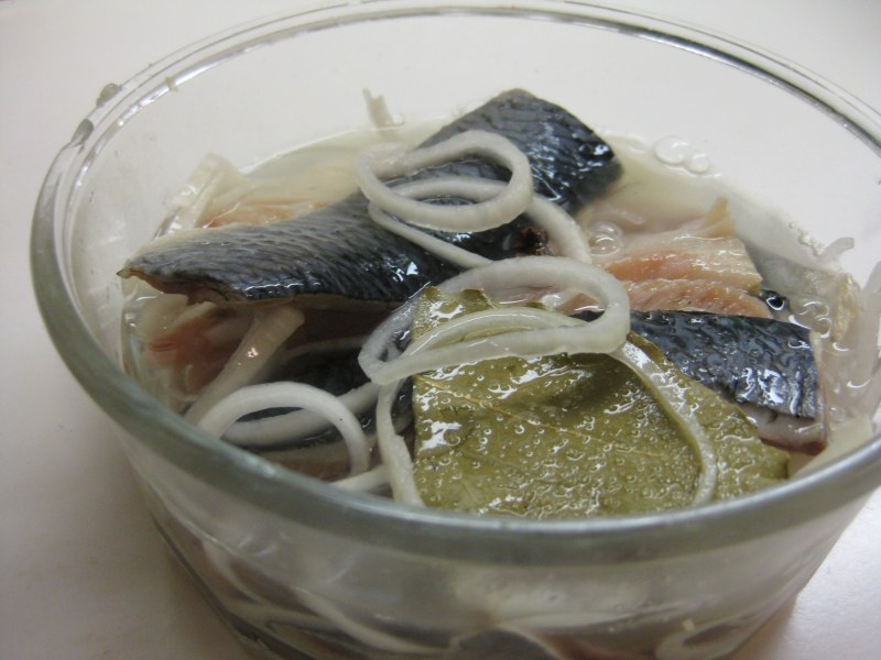 Скумбрия пряного посола кусочками