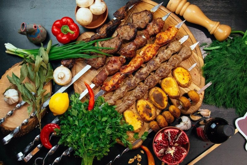 Суп-соус из свинины с картошкой
