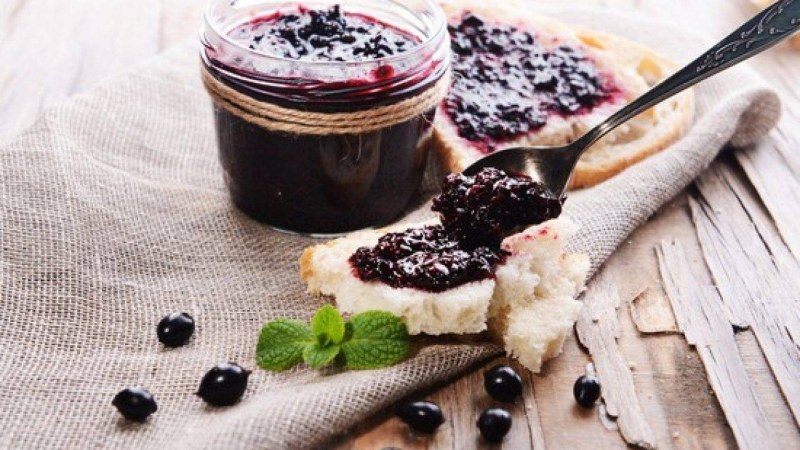 Конфитюр из черной смородины